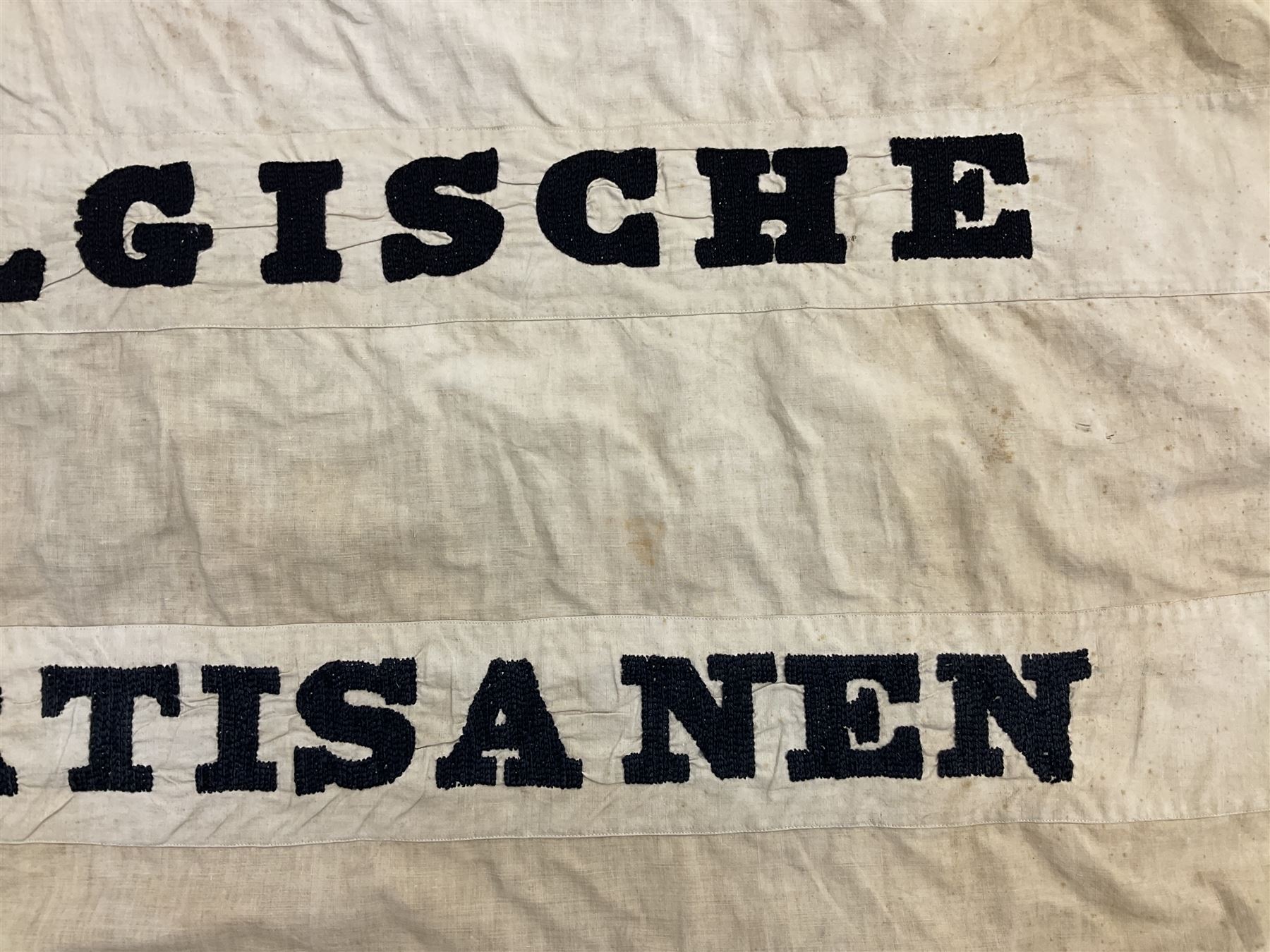 WW2 Belgian Partisan/Resistance two-sided banner embroidered in black on a cream ground 'Belgische P - Image 10 of 28