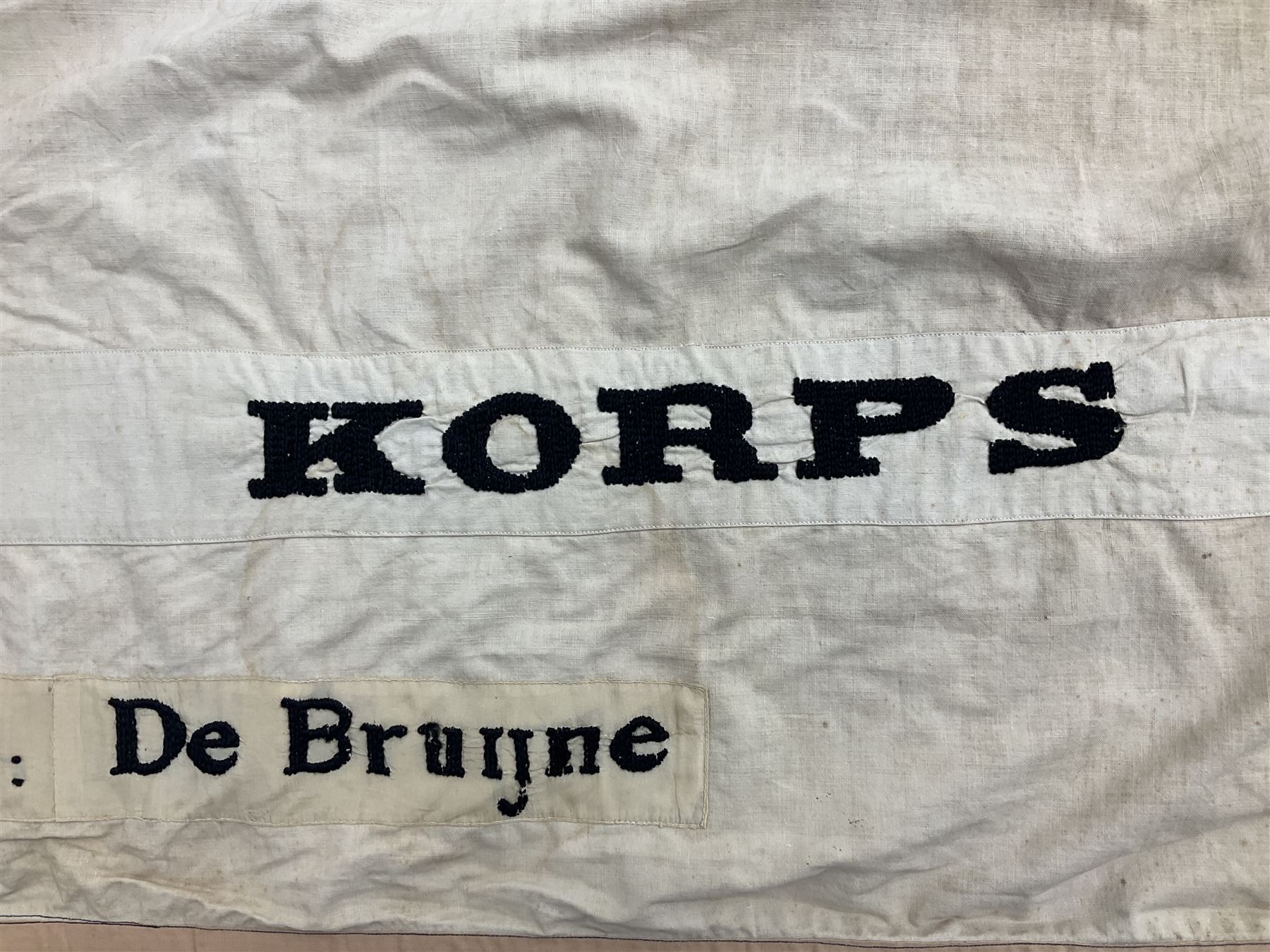 WW2 Belgian Partisan/Resistance two-sided banner embroidered in black on a cream ground 'Belgische P - Image 25 of 28