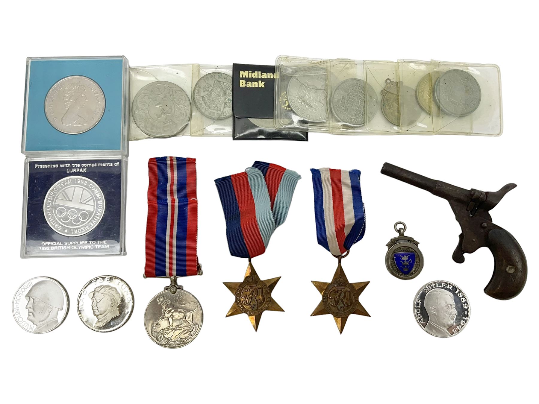 WW2 group of three medals comprising 1939-1945 War Medal