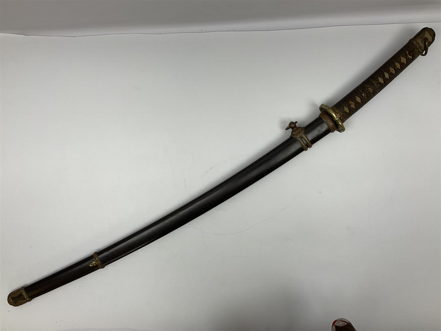 WW2 Japanese Army officer's shin gunto/katana sword with 68.5cm steel single edged blade - Image 21 of 24