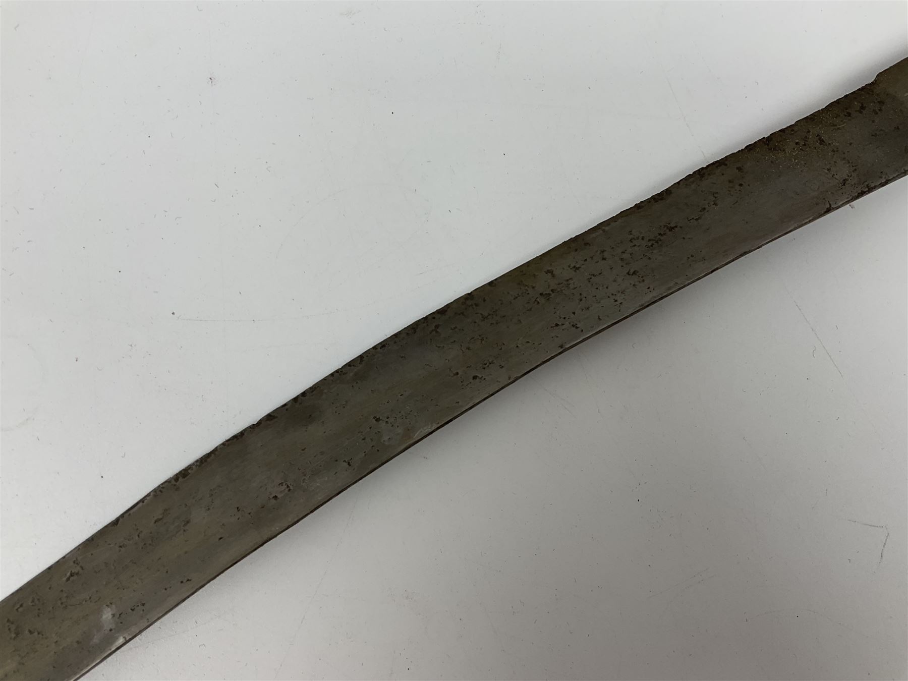 Late Victorian British Military gymnasium practice sword with 85.5cm fullered blunt pointed narrow s - Image 37 of 44