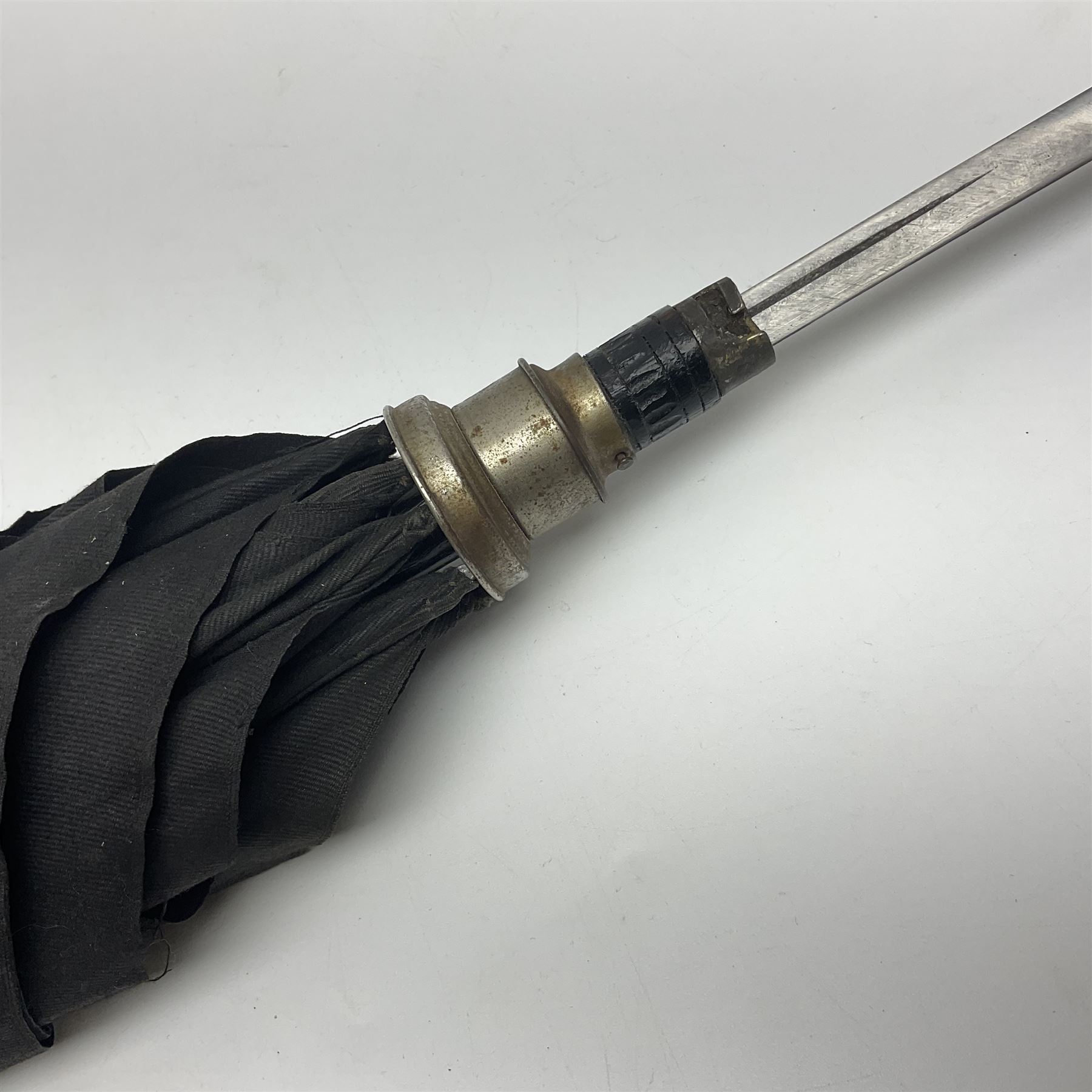 Early 20th century Indian ebonised wooden umbrella sword stick with 36cm blade - Image 16 of 25