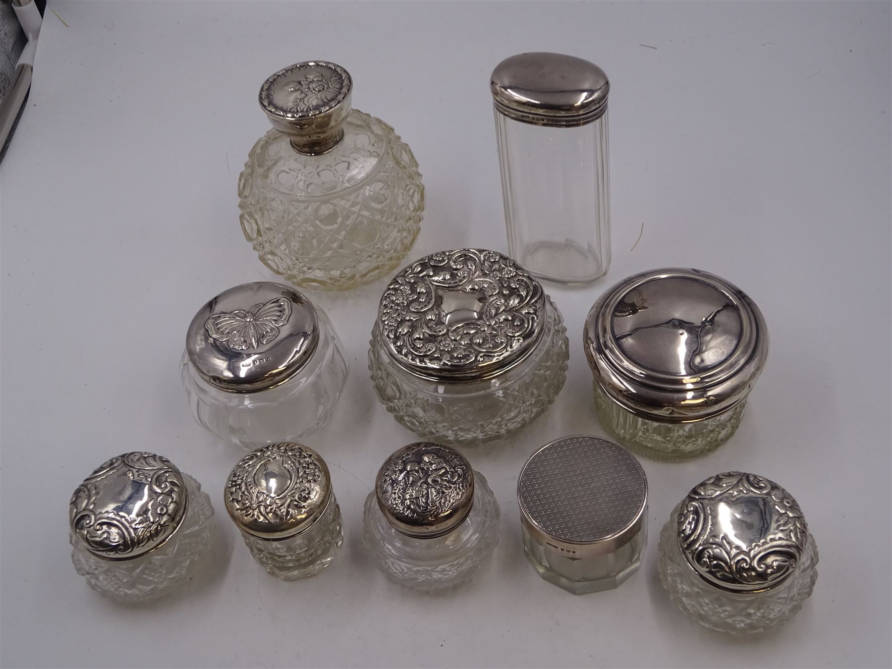 Mid 20th century silver topped cut glass scent bottle - Image 2 of 2