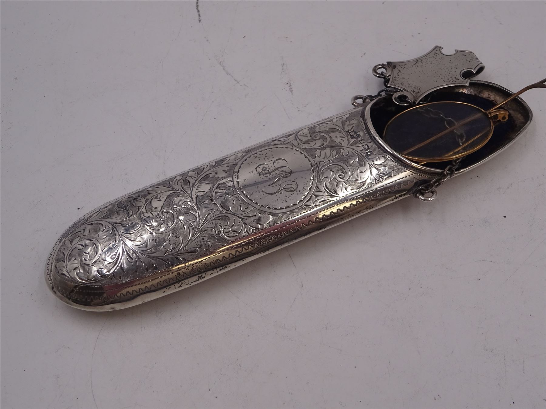 Victorian silver hip flask - Image 6 of 6