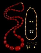 9ct gold stone set jewellery including coral and bead necklace
