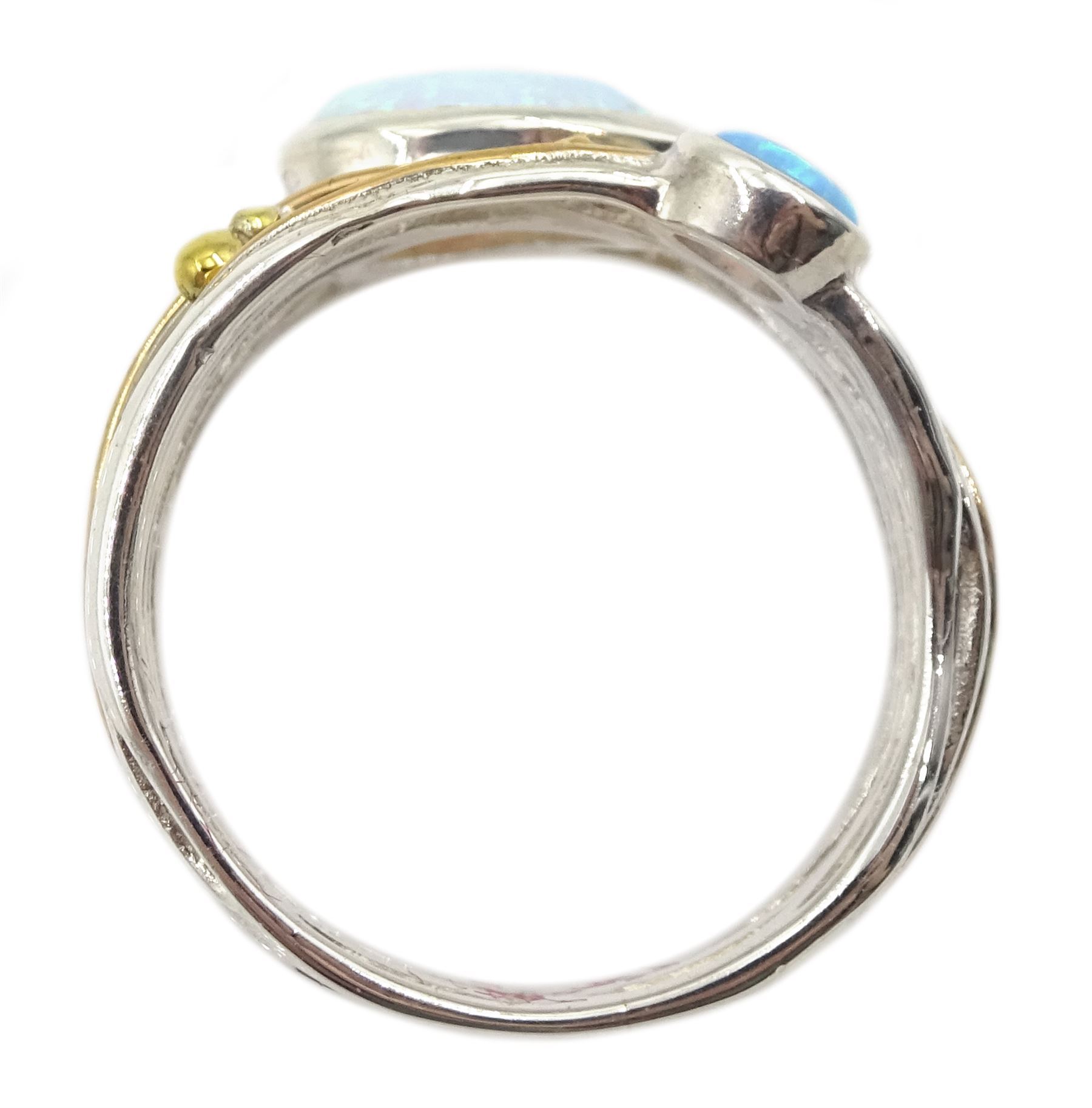 Silver and 14ct gold wire two stone opal ring - Image 4 of 4