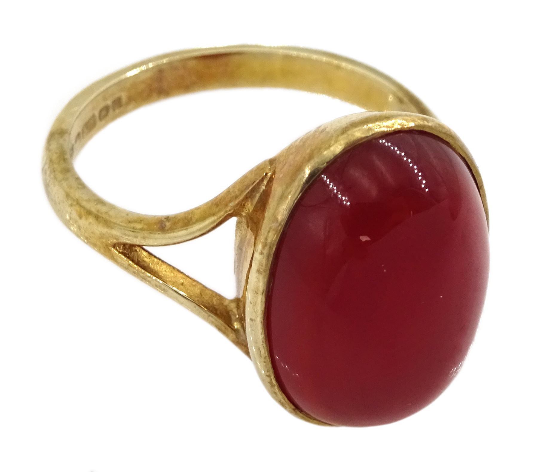 9ct gold single stone carnelian ring - Image 3 of 4