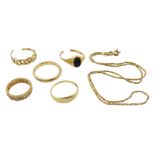 9ct gold jewellery oddments including wedding band