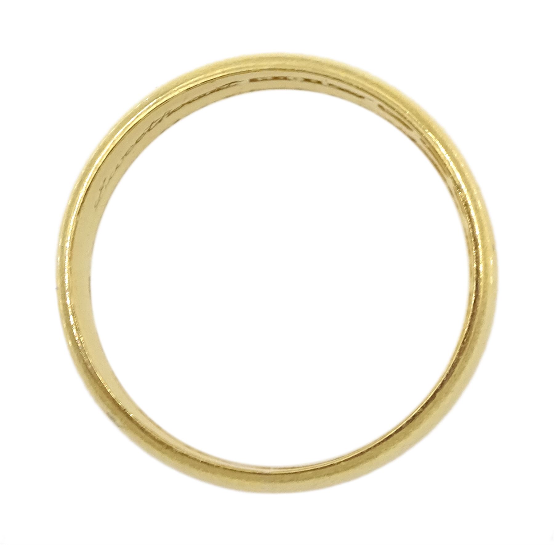 22ct gold wide wedding band - Image 3 of 3