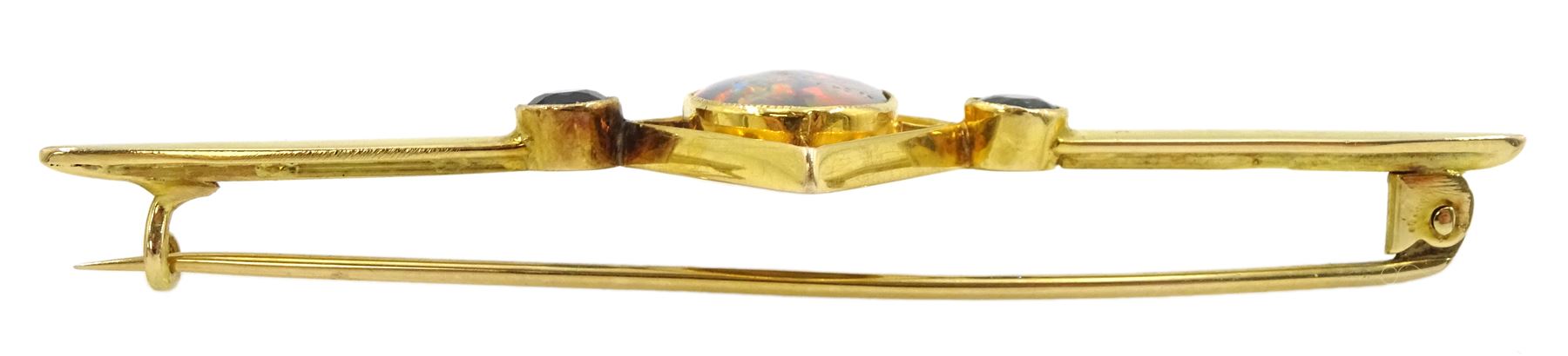 Early 20th century gold opal and sapphire bar brooch - Image 3 of 4