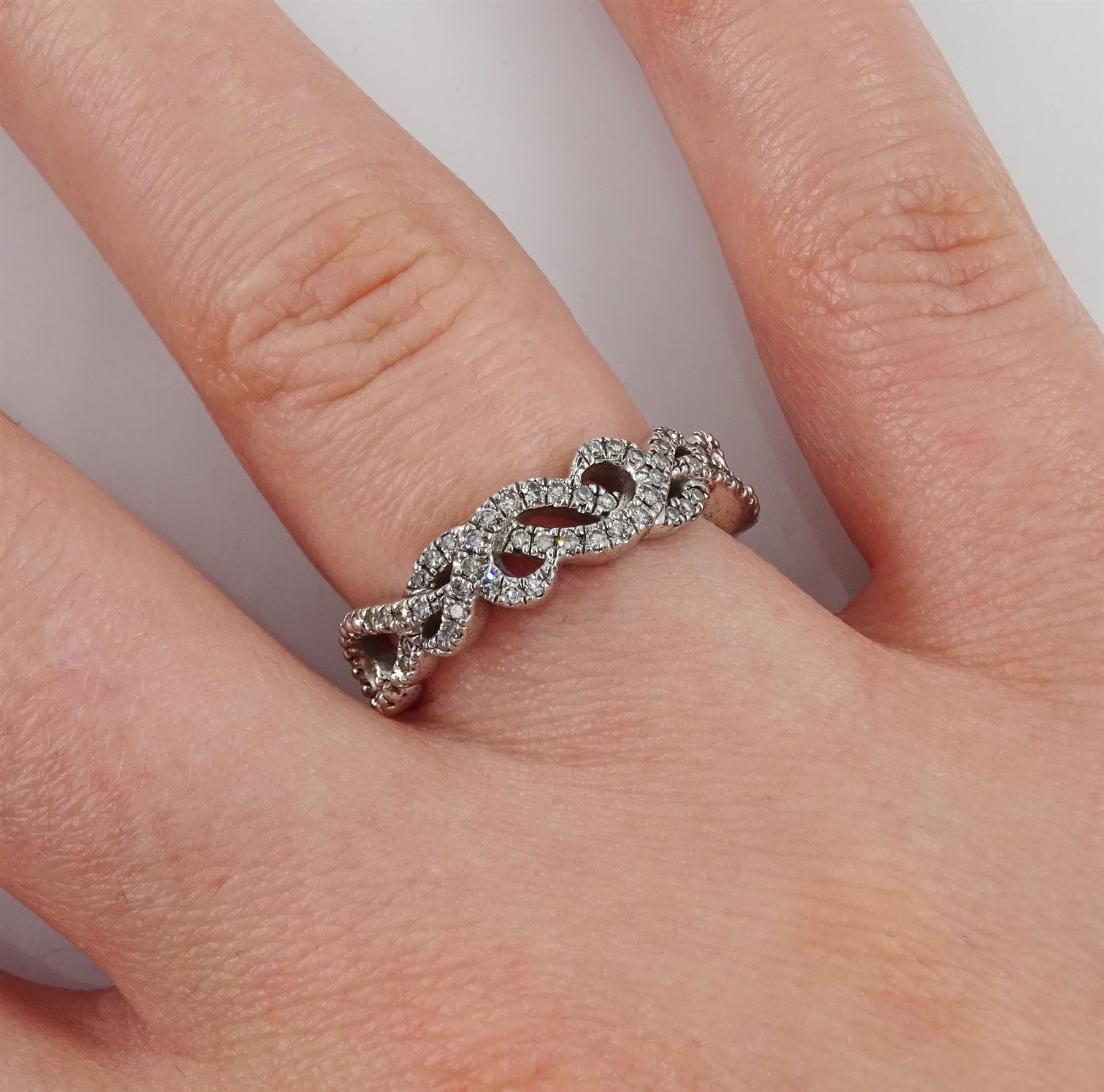 Silver round brilliant cut diamond twist ring by Neil Lane - Image 2 of 5