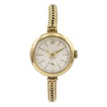 Richelieu 9ct gold ladies manual wind presentation wristwatch