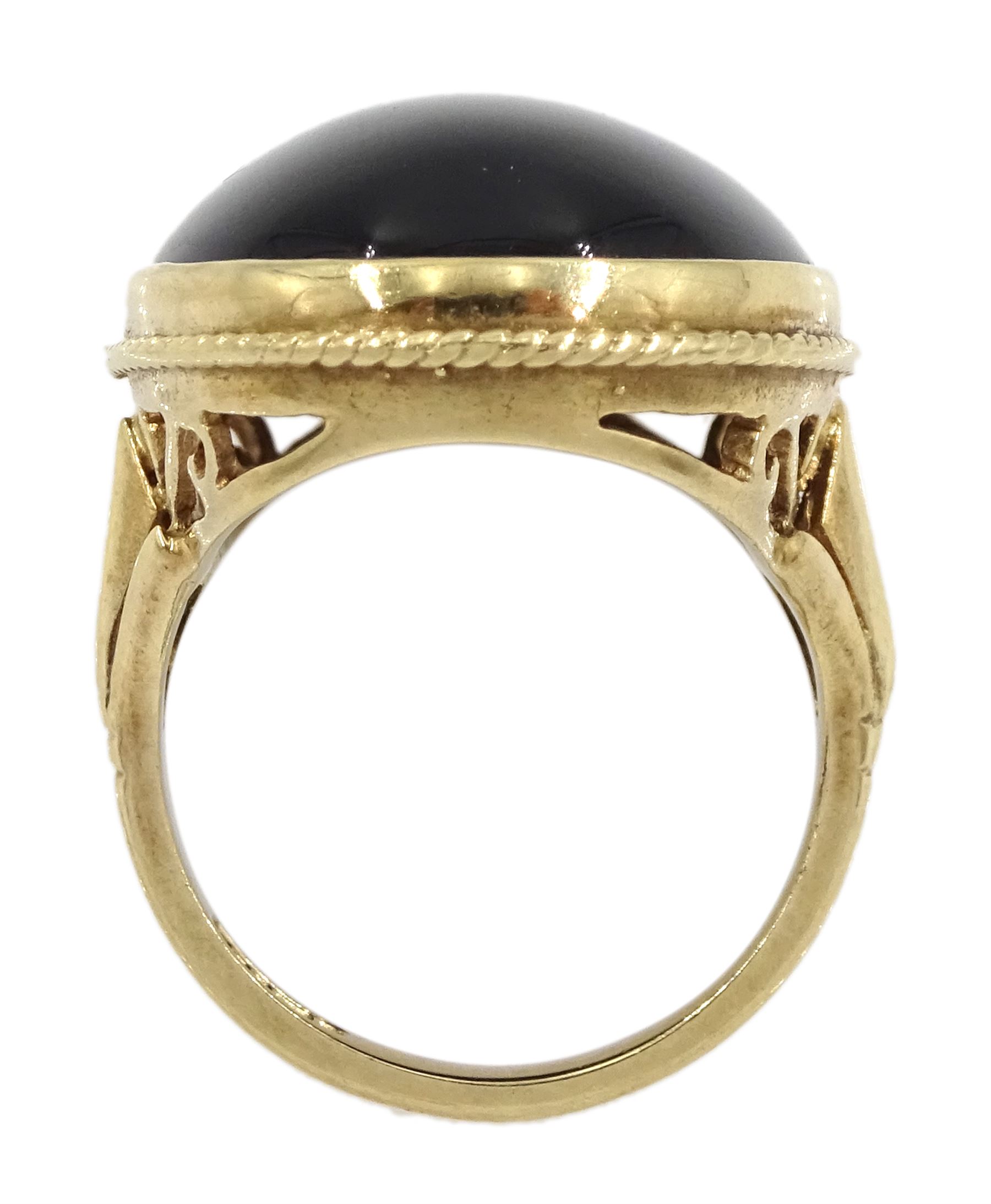 9ct gold oval black onyx ring - Image 4 of 4