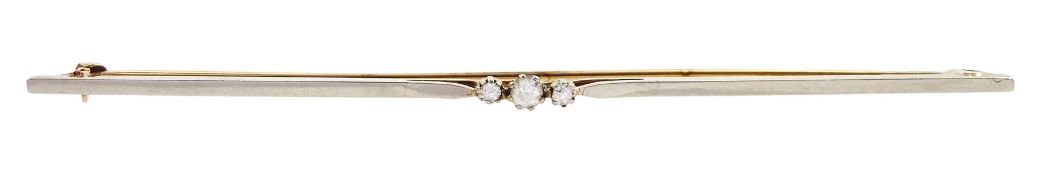 9ct gold bar three stone round brilliant cut diamond bar brooch