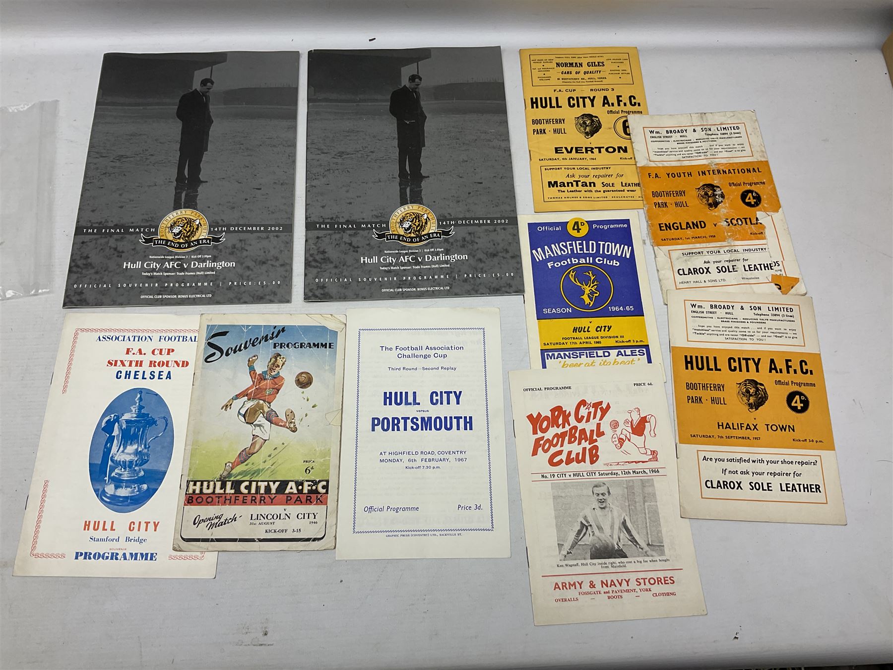 Eight Hull City A.F.C. match programmes 1946-66 and two Last Match at Boothferry Park programmes Dec - Image 2 of 7