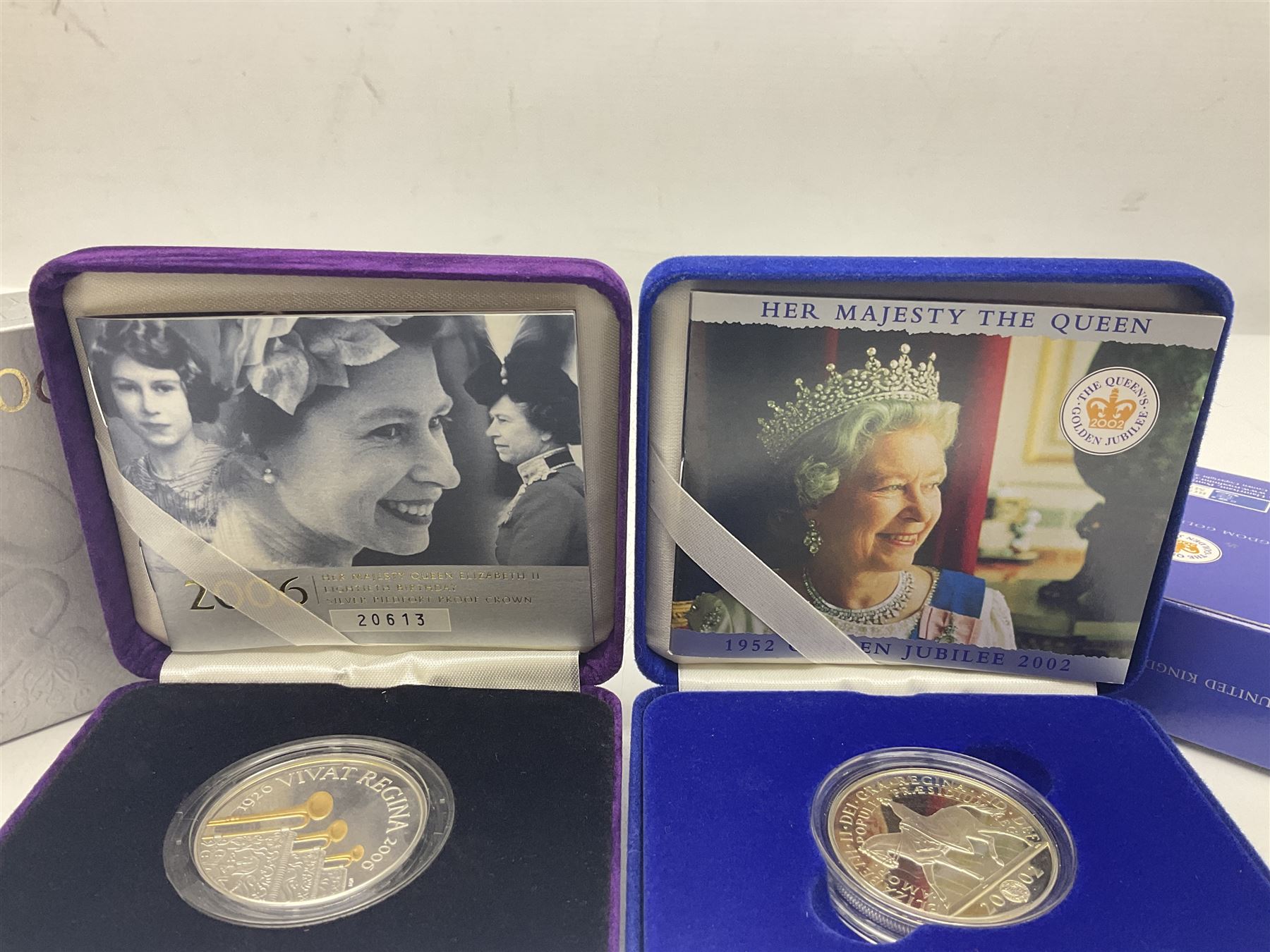 The Royal Mint United Kingdom 2002 'Golden Jubilee' silver proof crown and 2006 'Her Majesty Queen E - Image 6 of 6