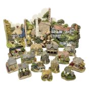 Fourteen Lilliput Lane models