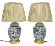 Pair of table lamps of baluster form