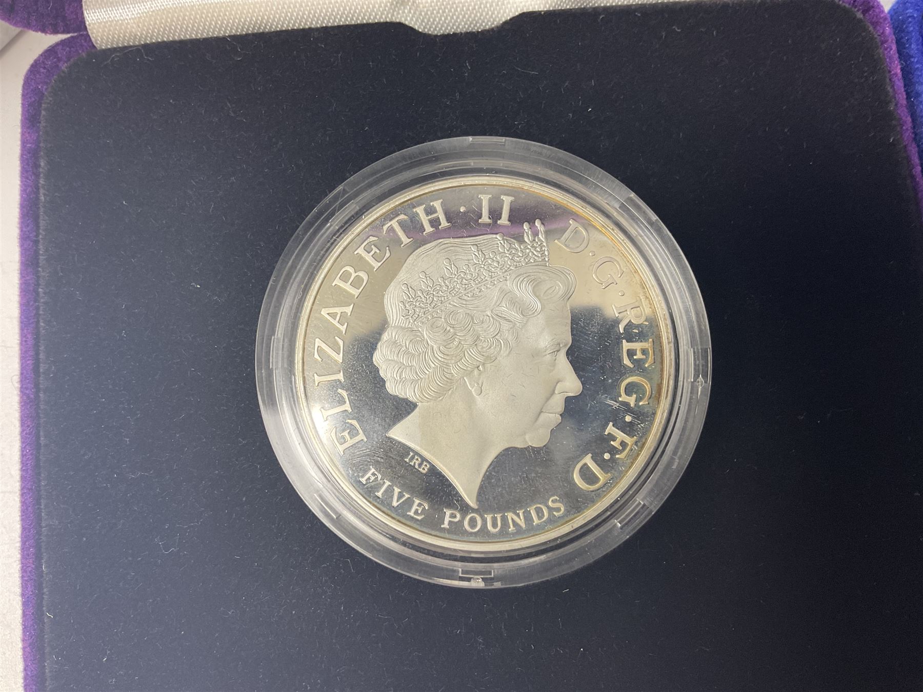 The Royal Mint United Kingdom 2002 'Golden Jubilee' silver proof crown and 2006 'Her Majesty Queen E - Image 2 of 6