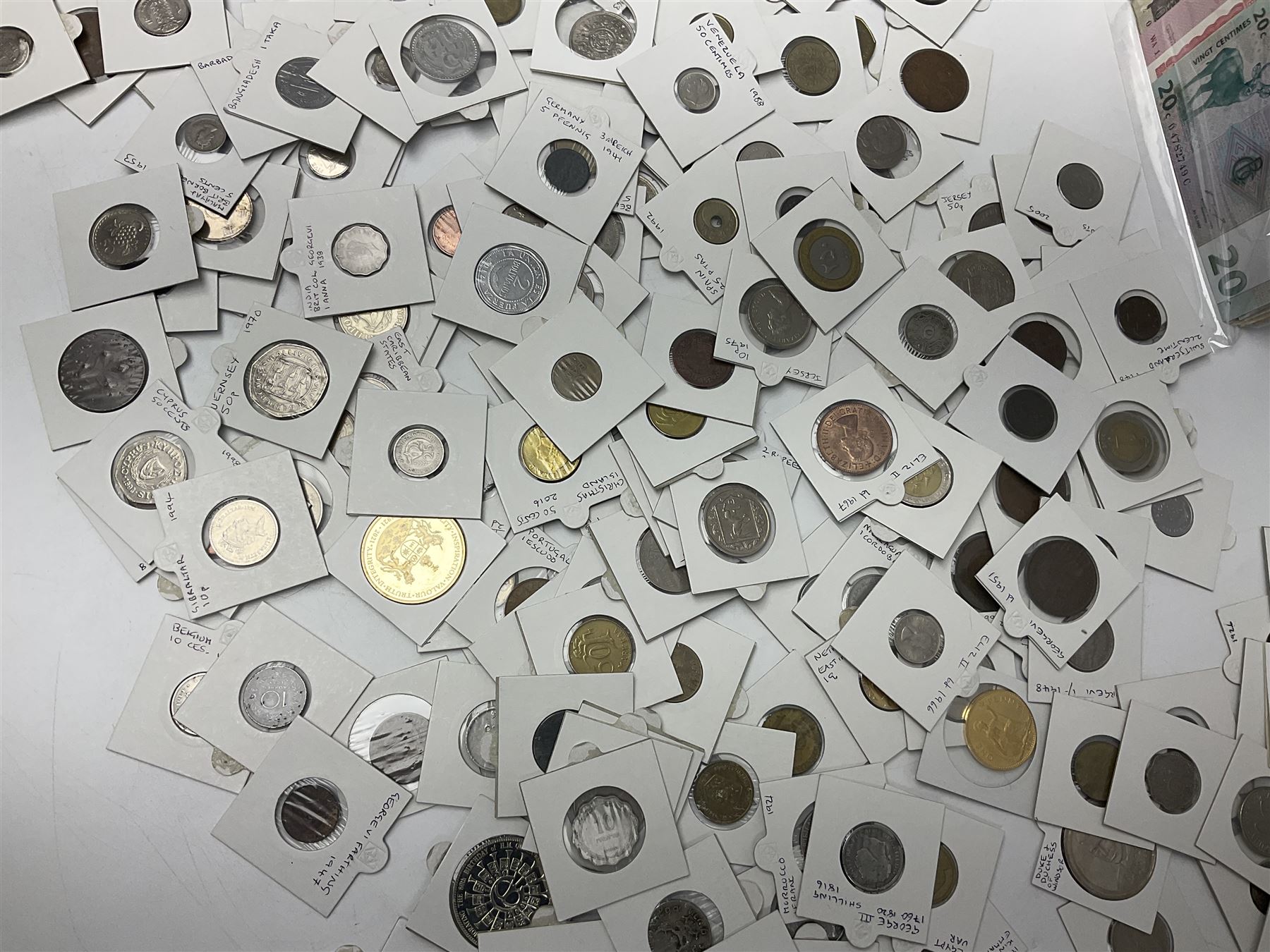 World coins including commemoratives - Image 3 of 7