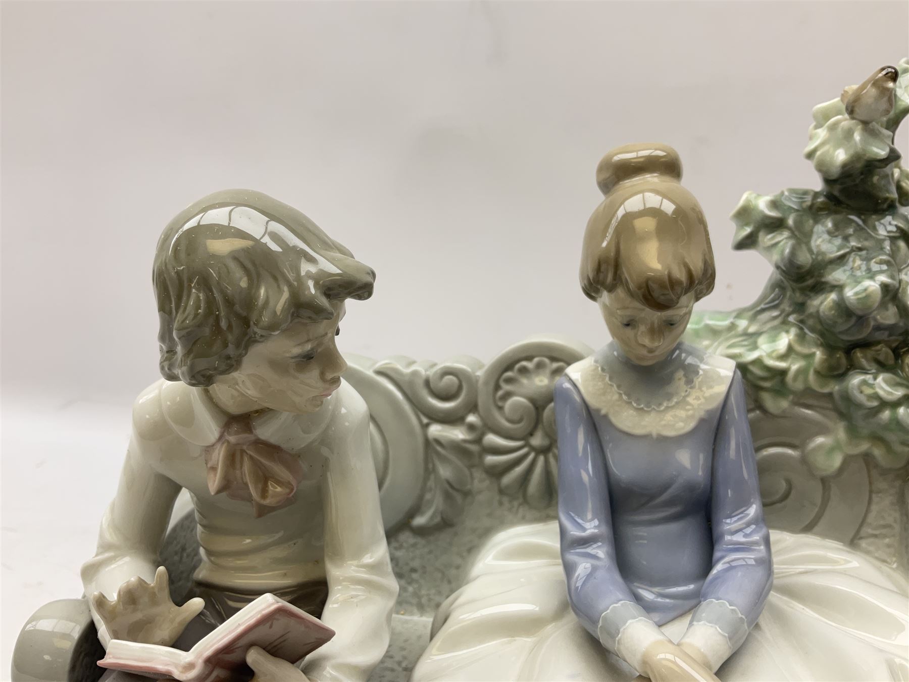 Lladro figure - Image 8 of 11