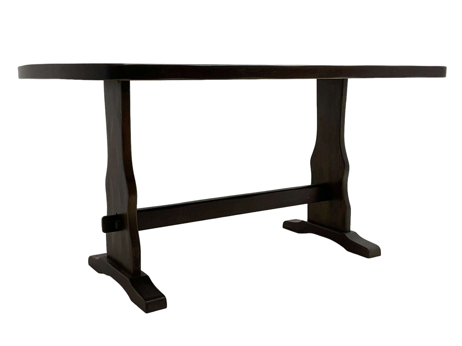 Solid oak dining table - Image 4 of 4