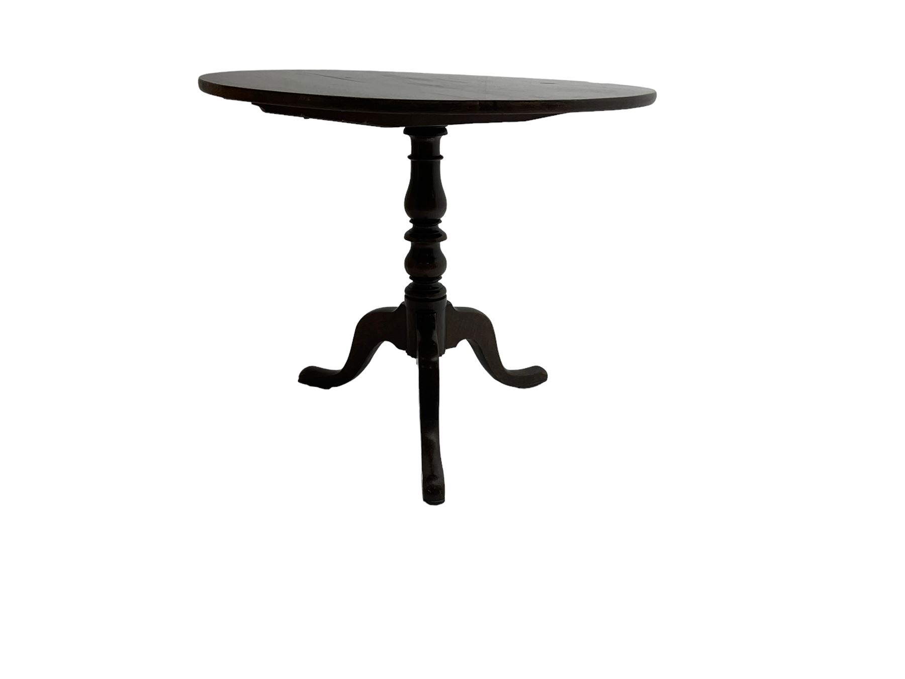 Late 19th century oak tilt-top tripod table - Image 4 of 5