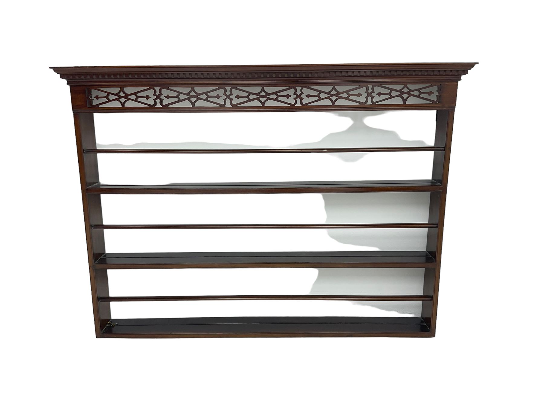 Chippendale design mahogany three-tier plate rack - Image 2 of 2