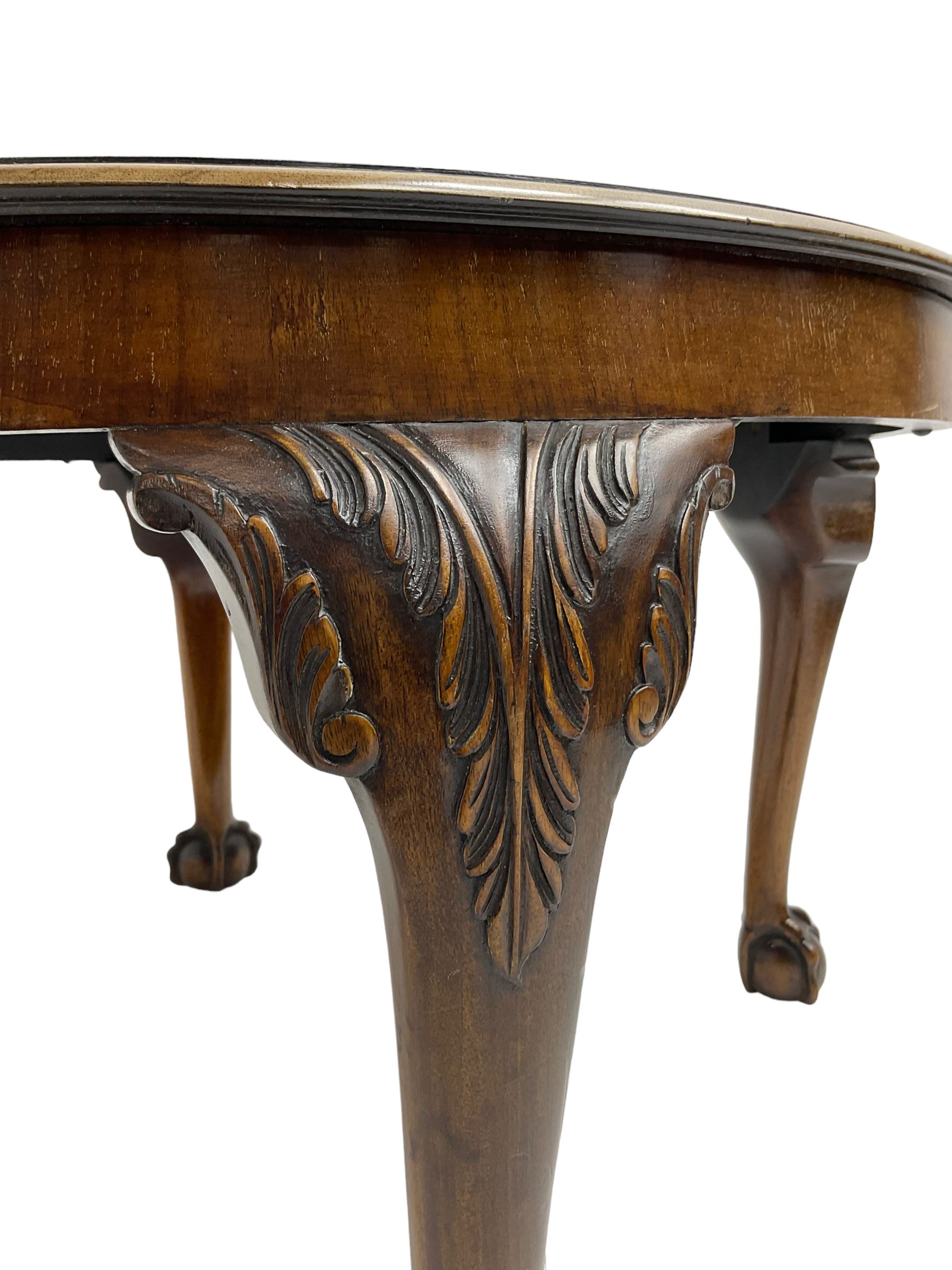 Victorian design mahogany circular coffee table - Image 3 of 4