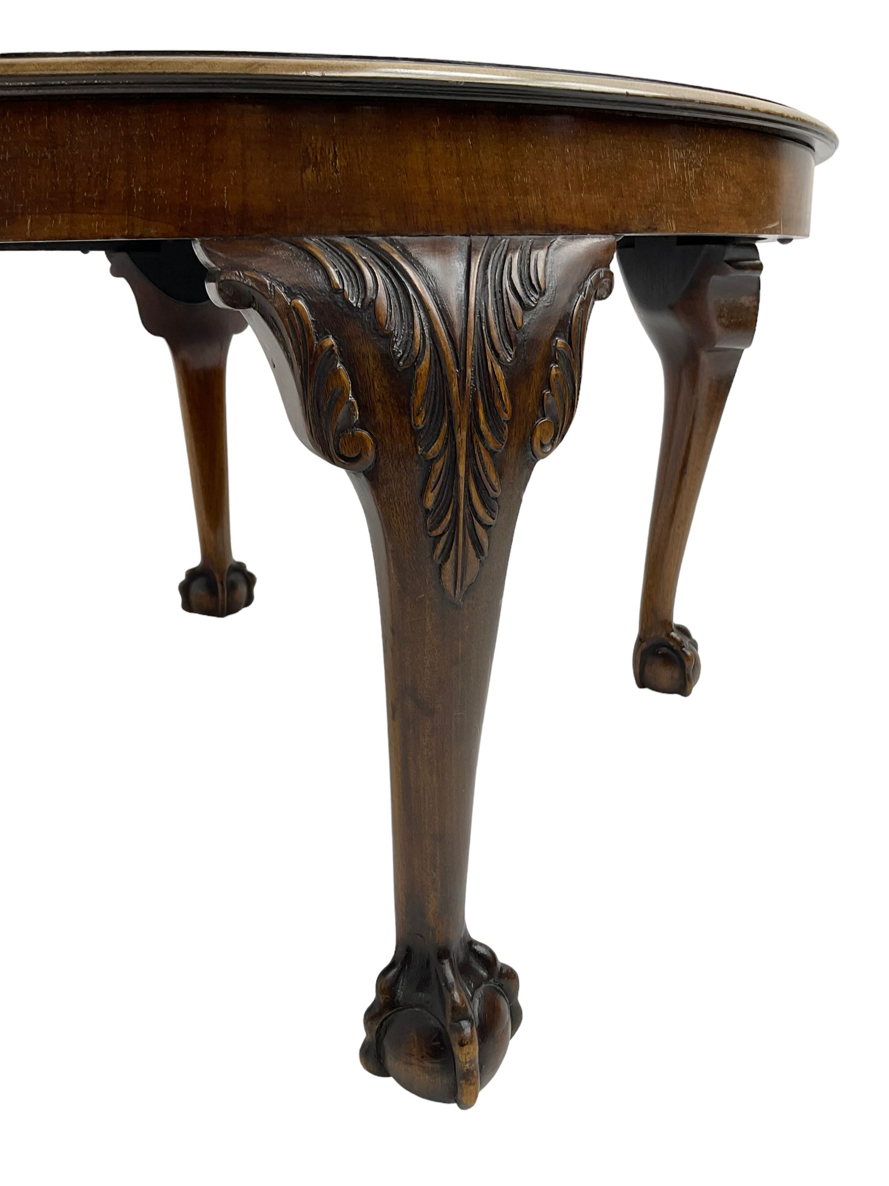 Victorian design mahogany circular coffee table - Image 2 of 4