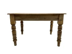 Late 19th century traditional pine kitchen table