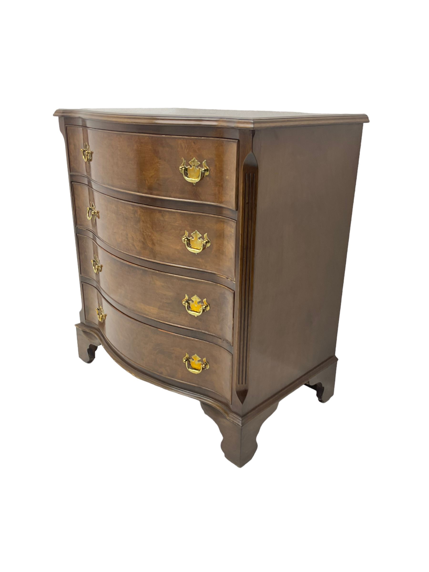 George III design walnut serpentine chest - Image 5 of 6