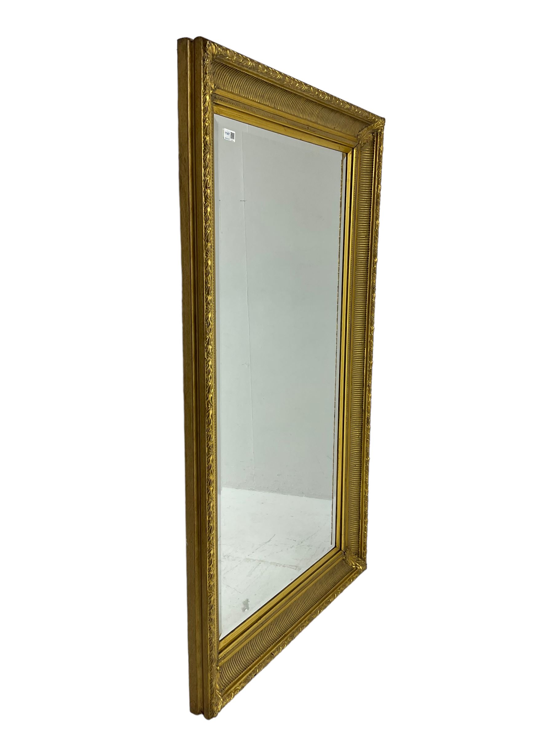 Large gilt framed wall mirror - Image 3 of 3