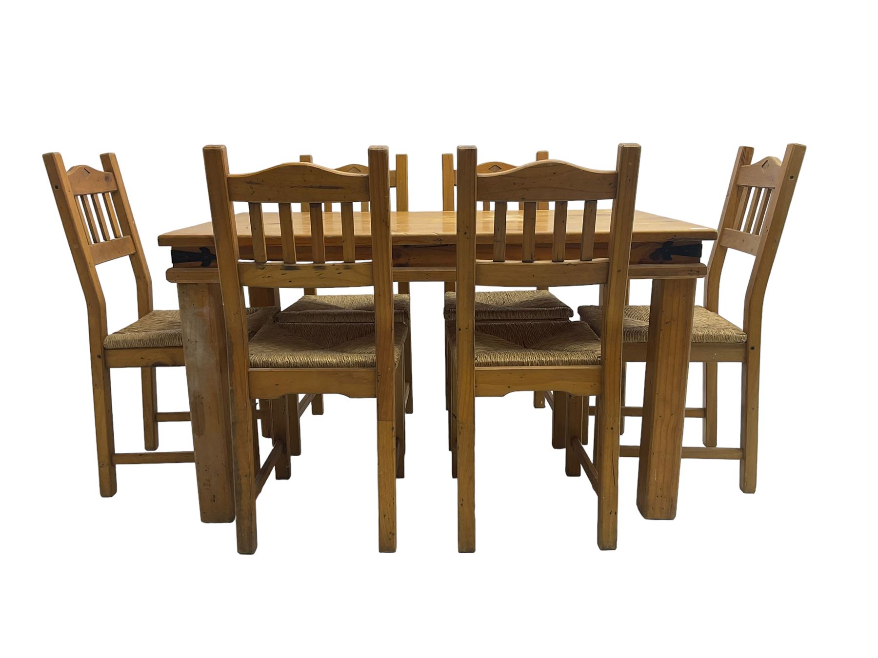 Traditional pine dining table - Image 6 of 6