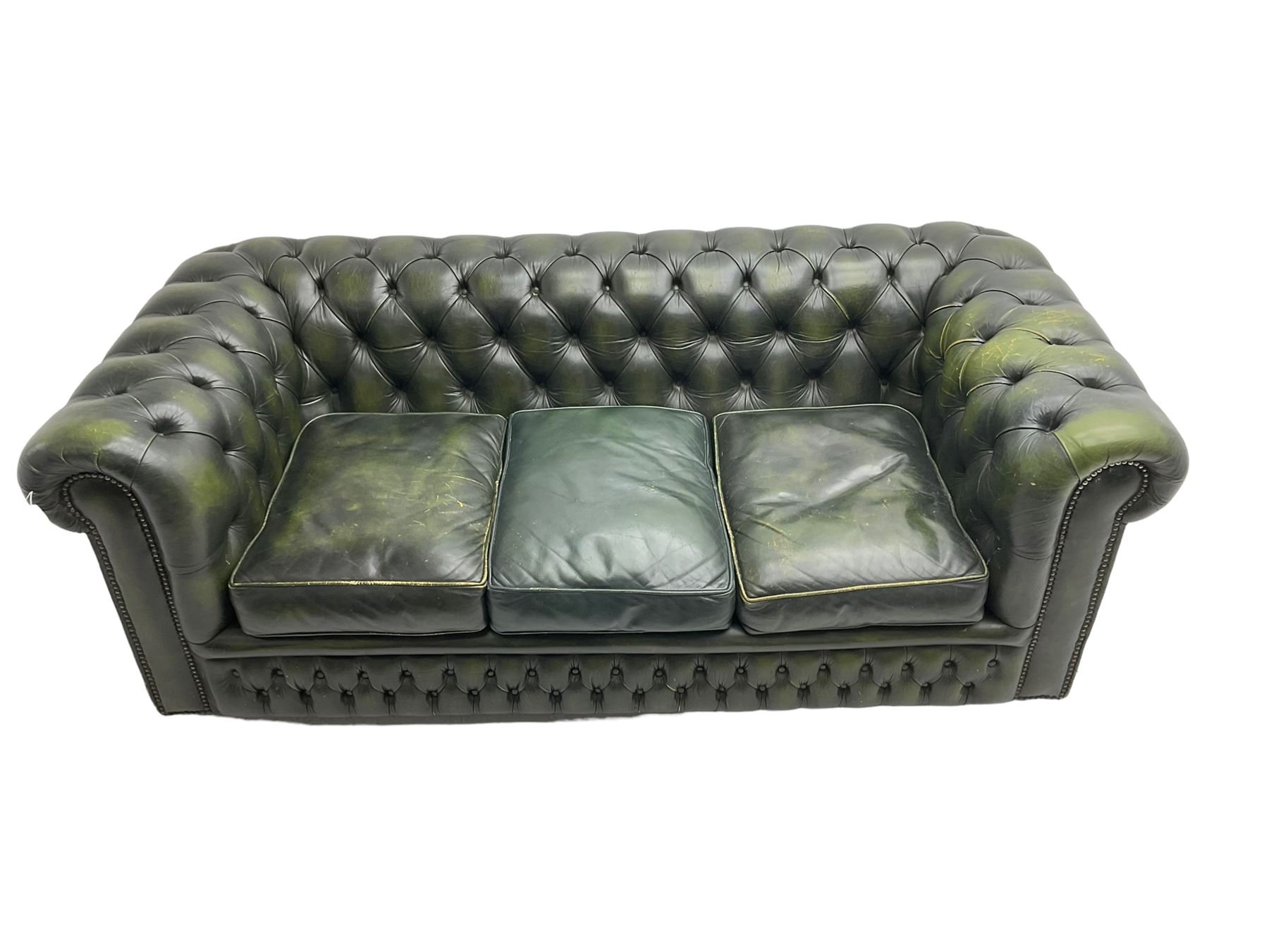 Chesterfield three seat sofa - Image 3 of 7