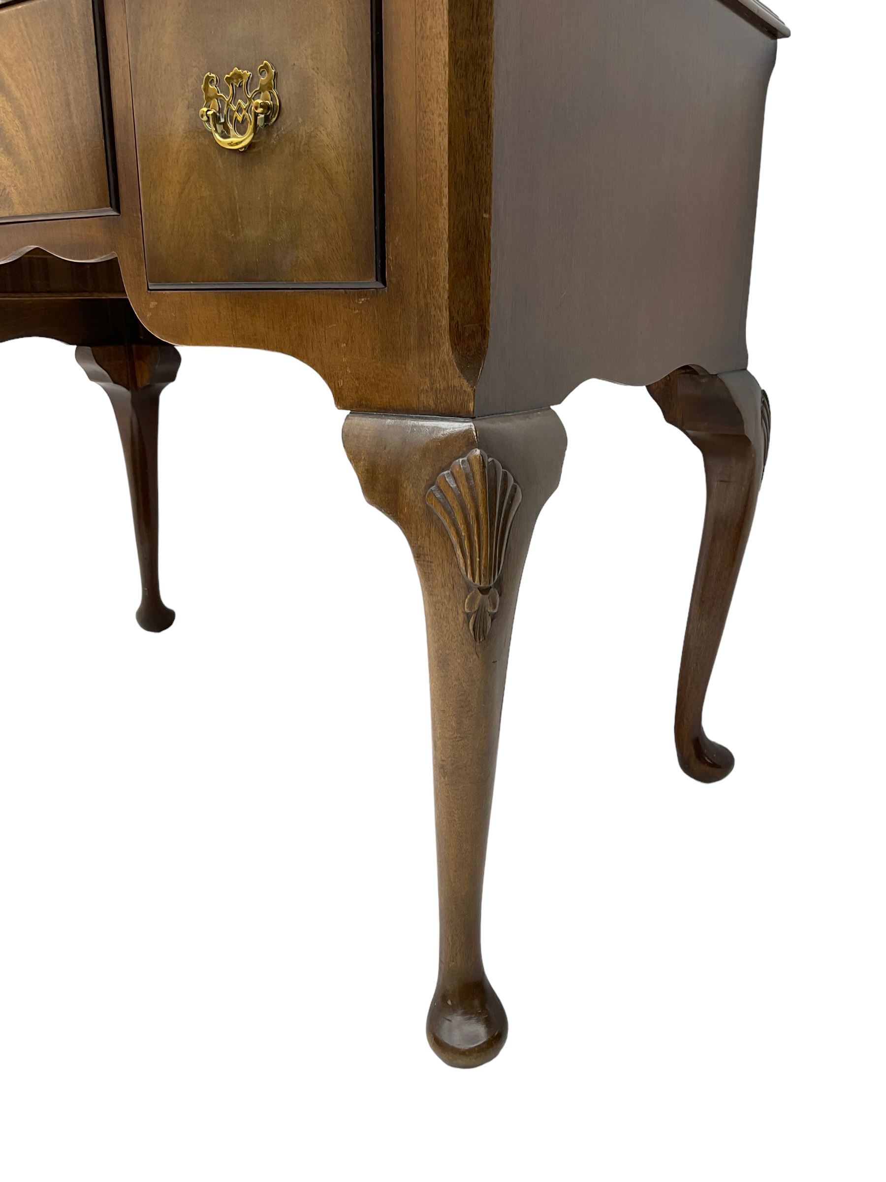 George III design mahogany low boy - Image 3 of 4