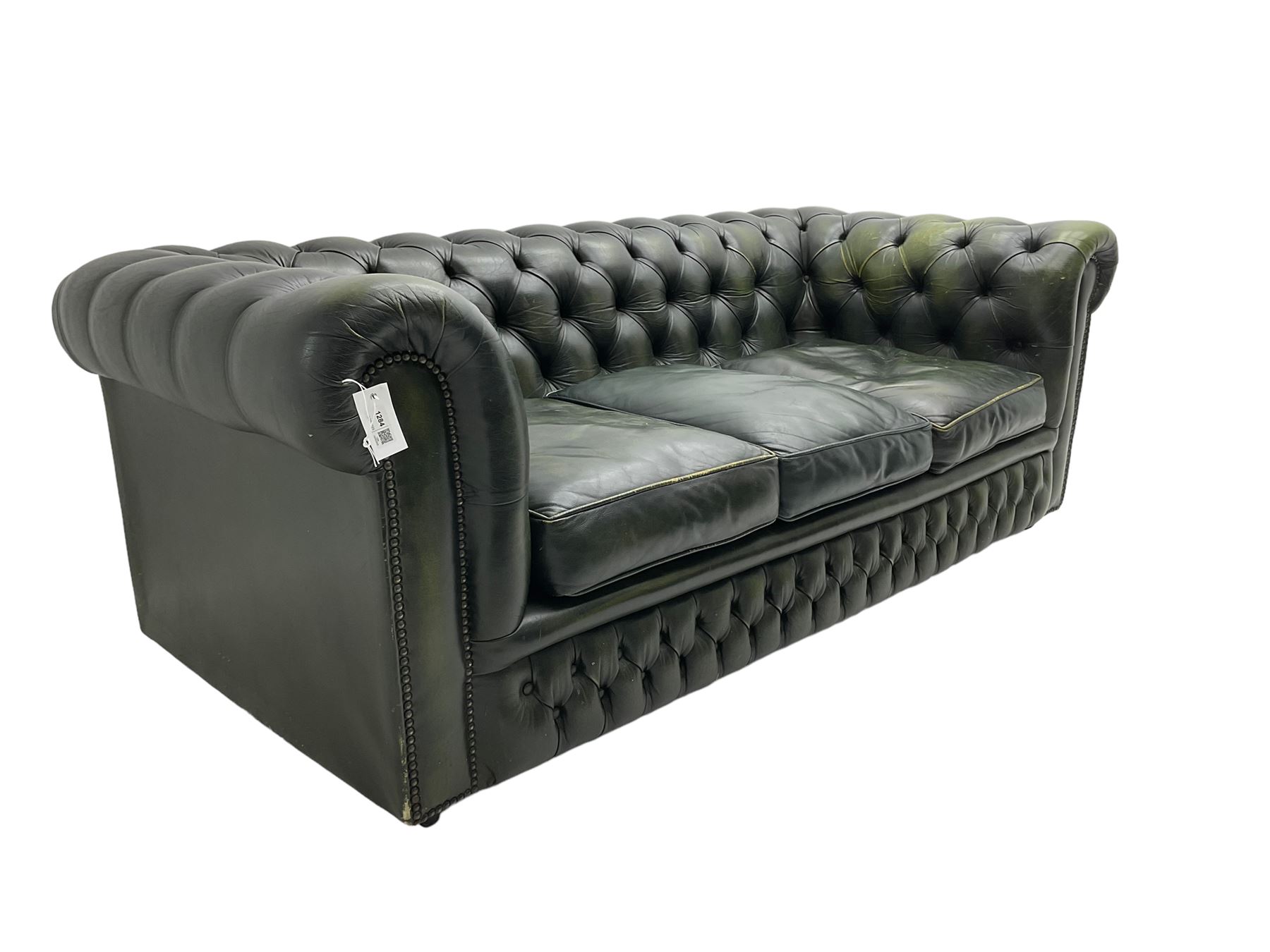 Chesterfield three seat sofa - Image 5 of 7