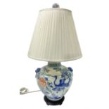 Table lamp of baluster form