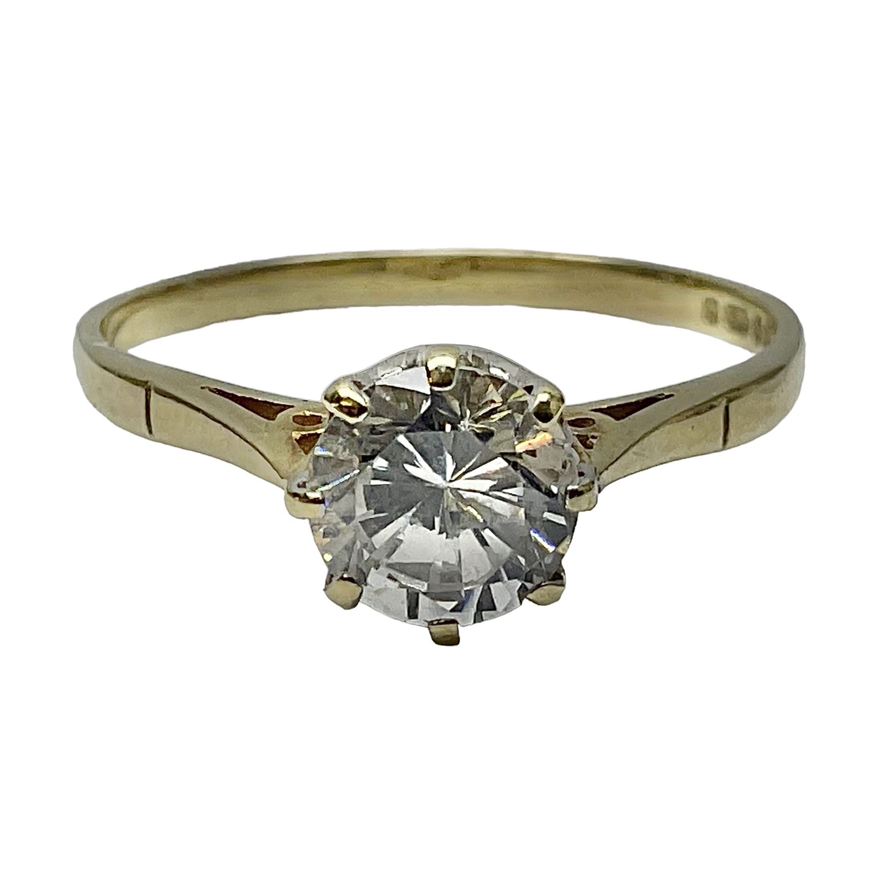 9ct gold cubic zirconia solitaire ring