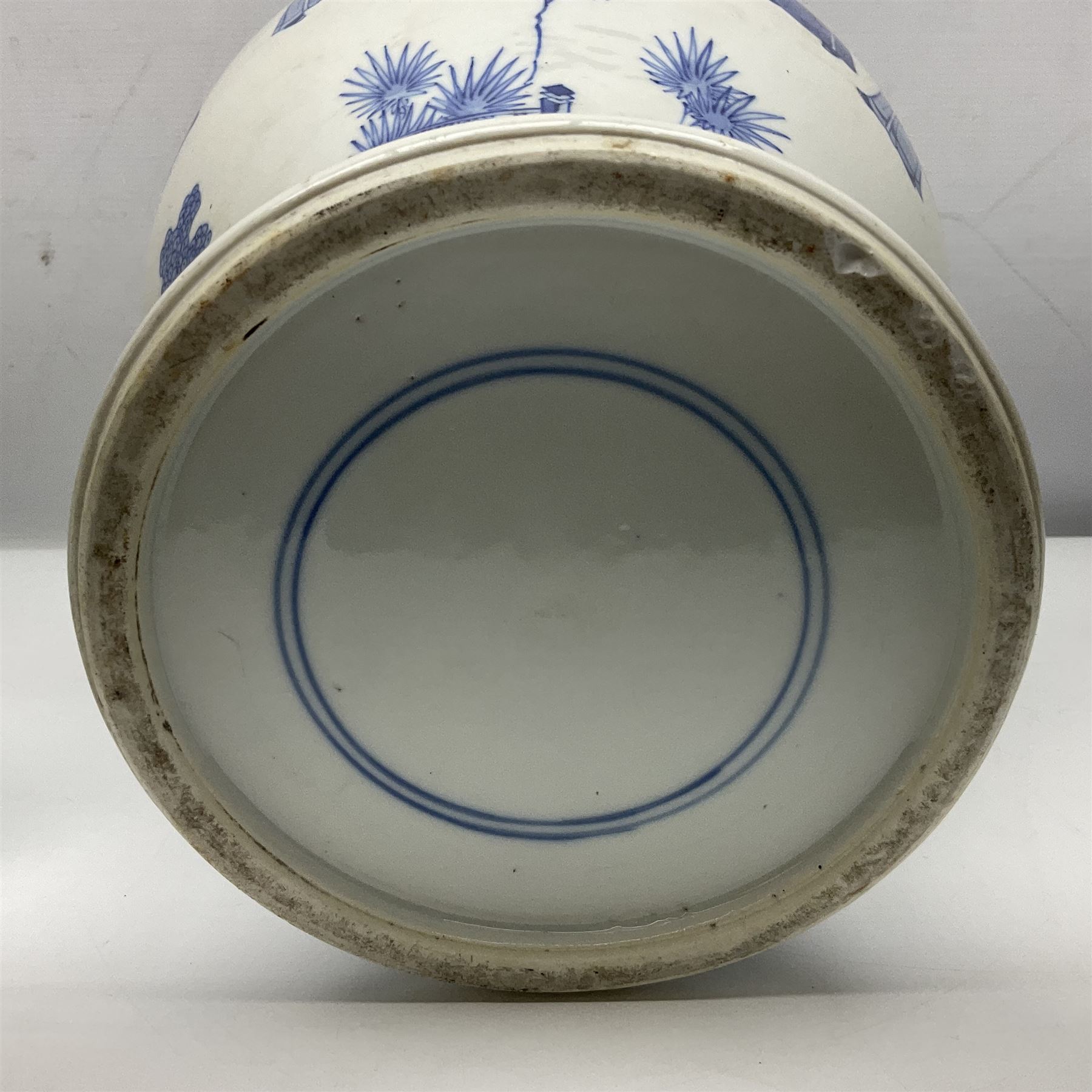 19th century Chinese blue and white vase of baluster form with cover - Image 16 of 16