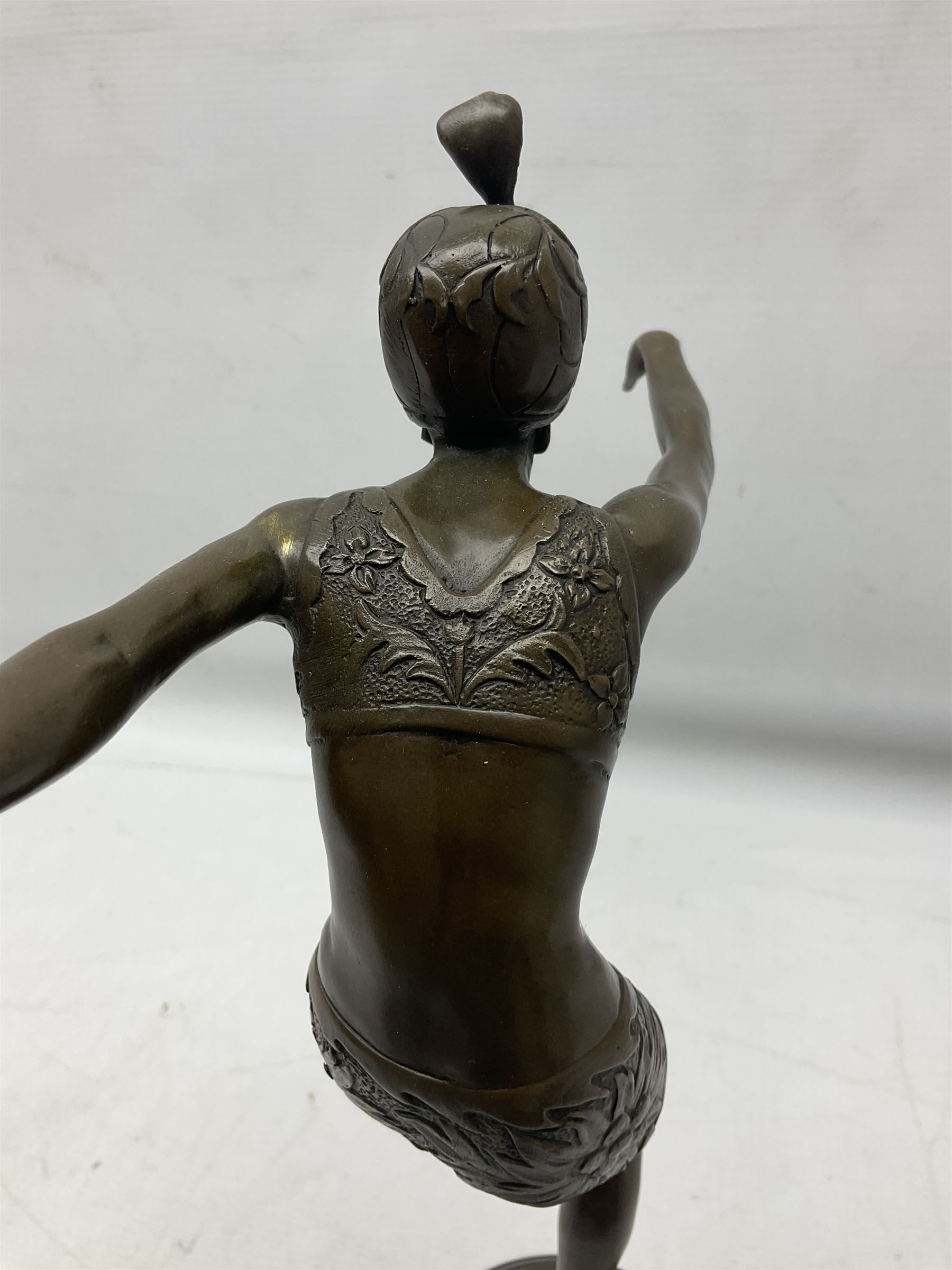 Art Deco style bronze figure of a dancer - Image 7 of 9