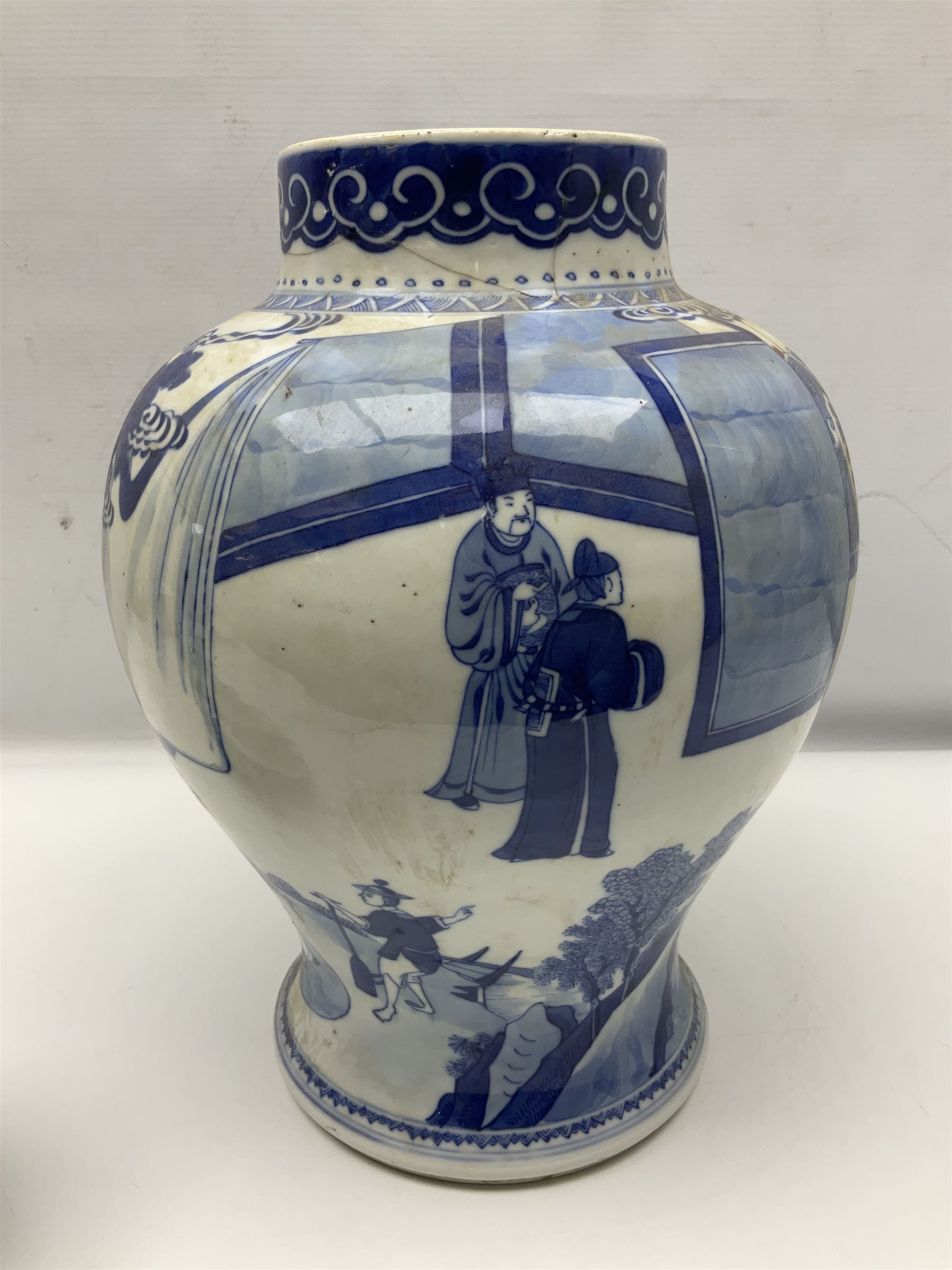 19th century Chinese blue and white vase of baluster form with cover - Image 14 of 16