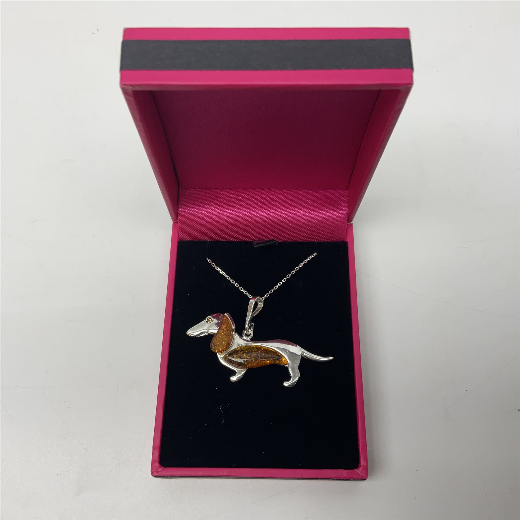 Silver Baltic amber Dachshund pendant necklace - Image 2 of 4