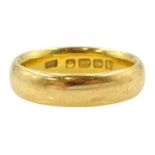 22ct gold wedding band