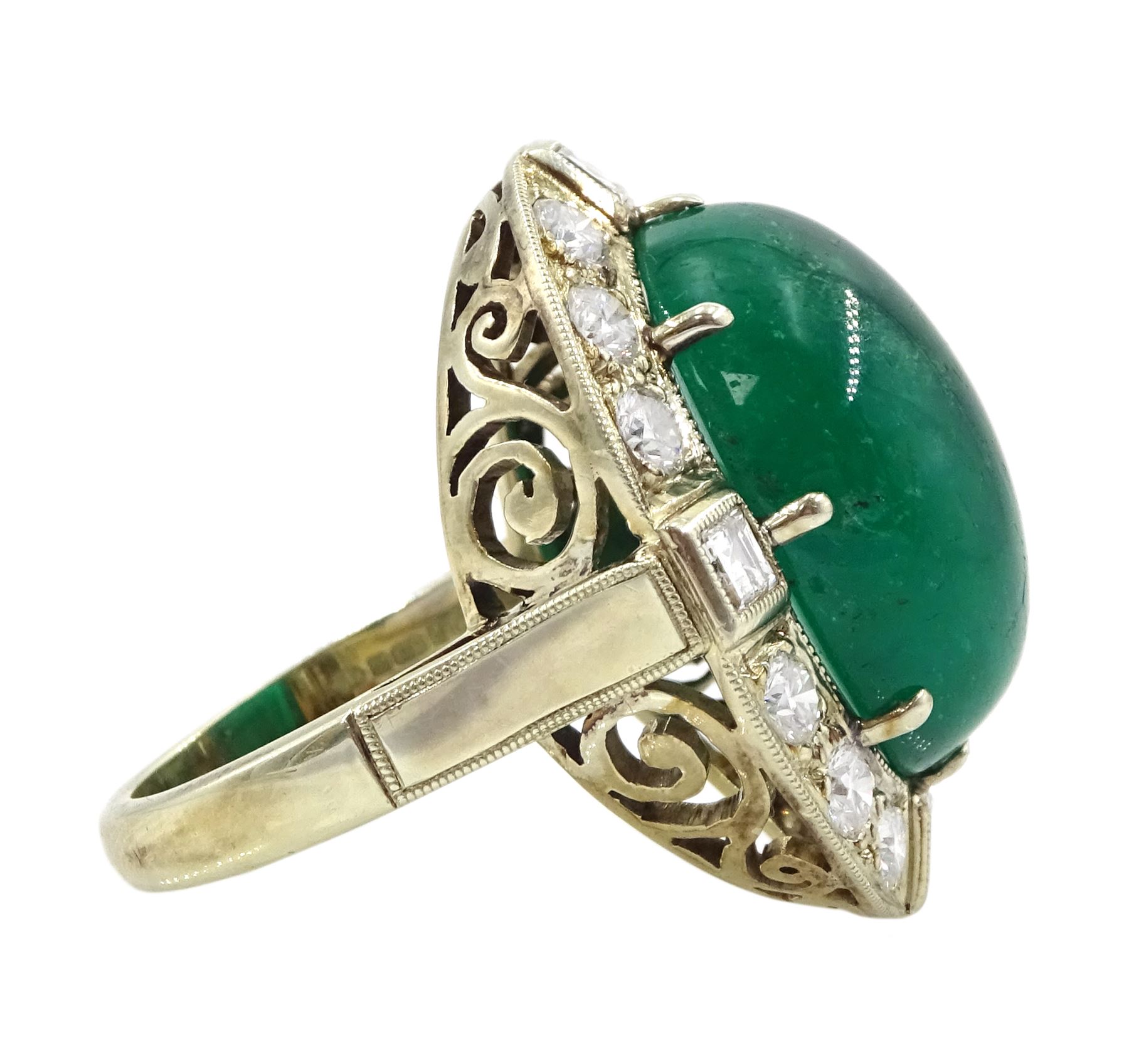 Gold emerald and diamond ring - Image 4 of 9