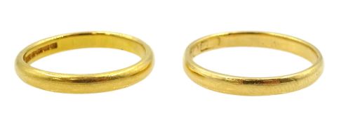 Victorian gold wedding band and a later band