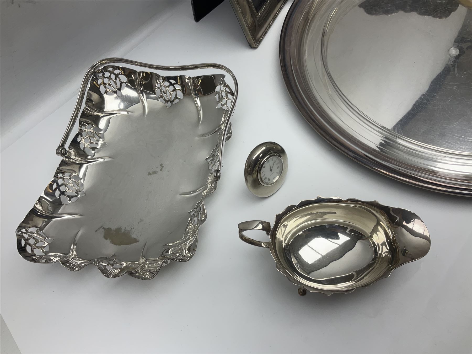 Quantity of silver plate - Image 2 of 10