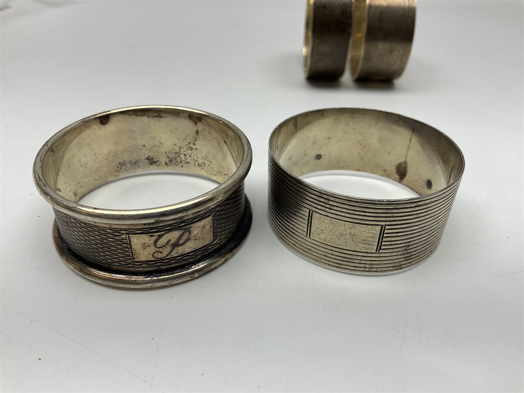 Four silver napkin rings - Image 3 of 5