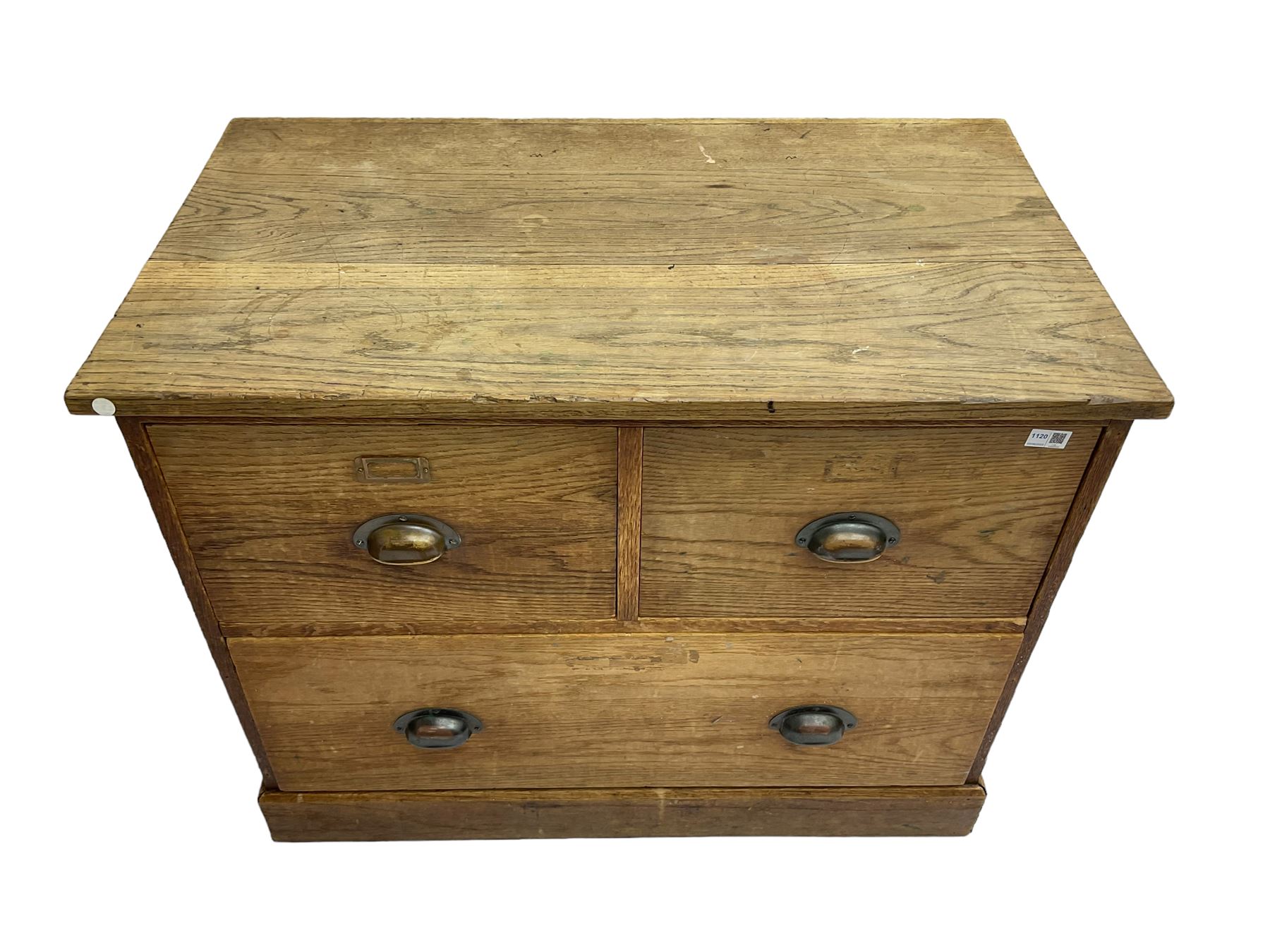 Early to mid-20th century oak chest - Image 2 of 7