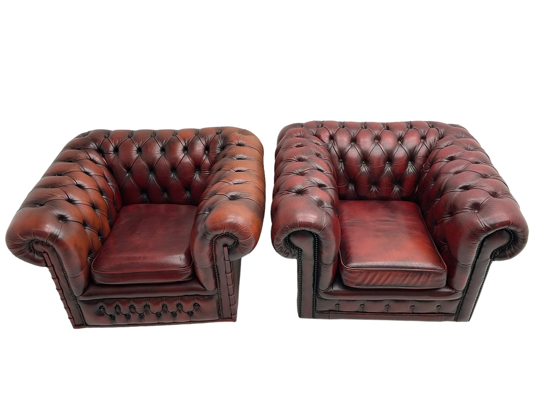 Pair chesterfield armchairs in oxblood leather - Image 7 of 7